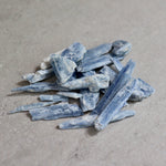 Load image into Gallery viewer, Blue Kyanite Blades

