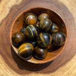 Load image into Gallery viewer, Tiger Eye Spheres (Small)
